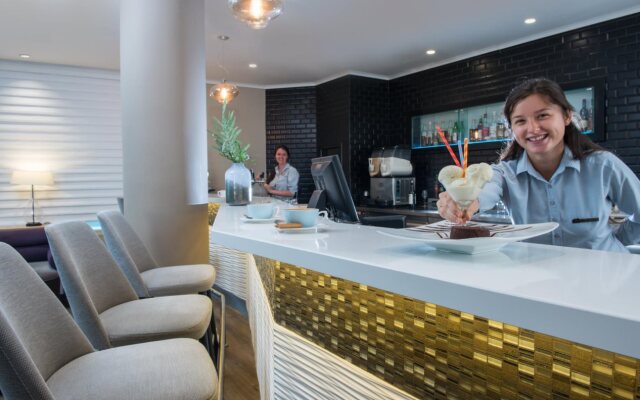 Leonardo Plaza Dead Sea