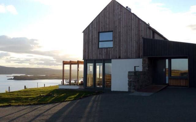 Hillstone Lodge