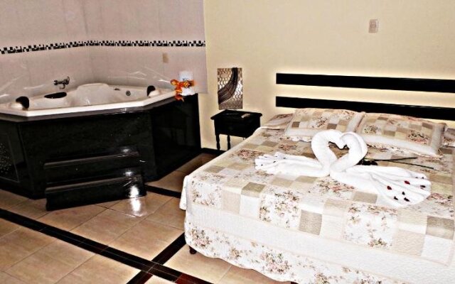 Petit Rivera Hotel