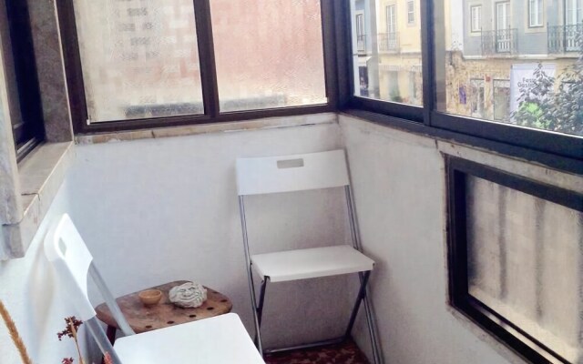 Charming 53 Rooms in Cacilhas - Hostel
