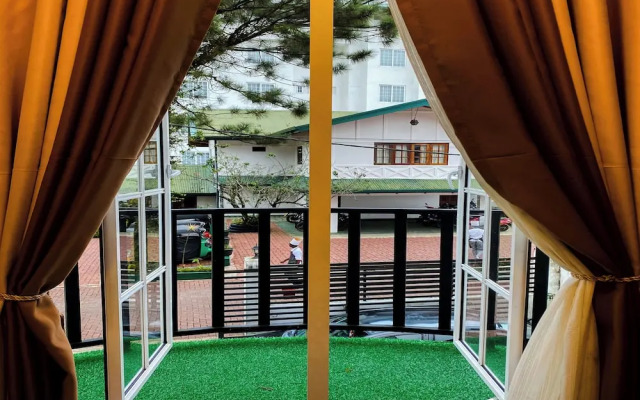 Summer Glow Guest - Nuwara Eliya