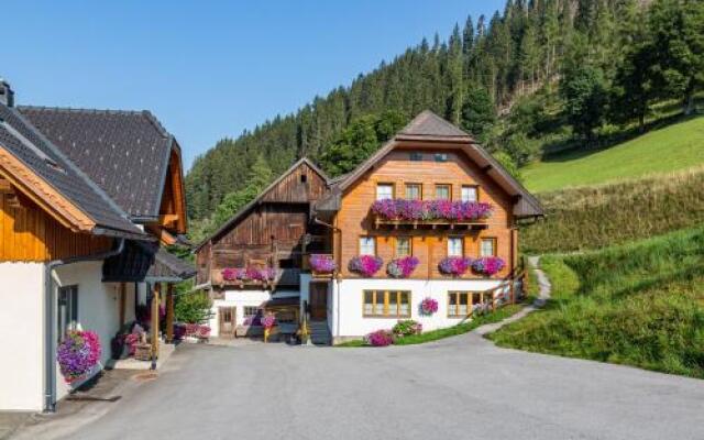 Bio-Bauernhof Grundlehnerhof