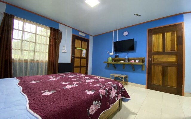 OYO 90286 Yuna Bamboo Rest & Stay