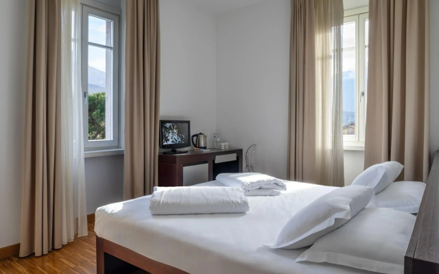 Astoria Resort