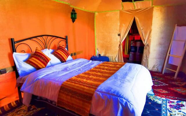 Merzouga Luxury Camp