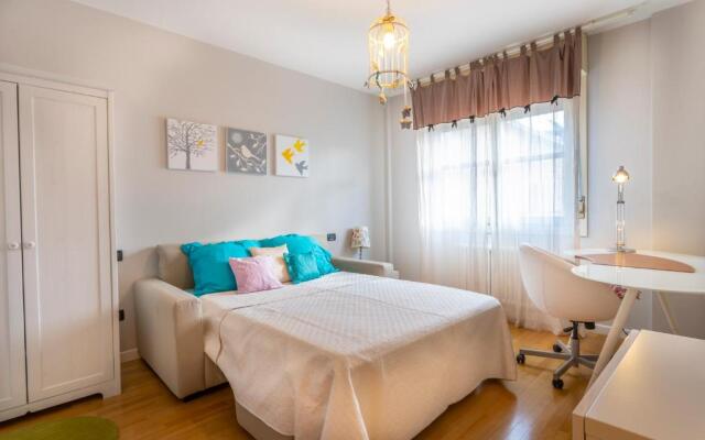 Teatro Nuovo Apartment with Free Parking