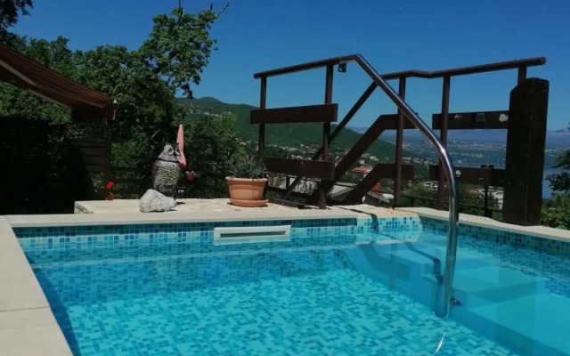 Lovran holiday at the beach with your dog