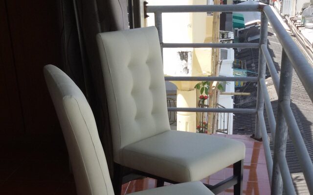 Patong Rose Guesthouse