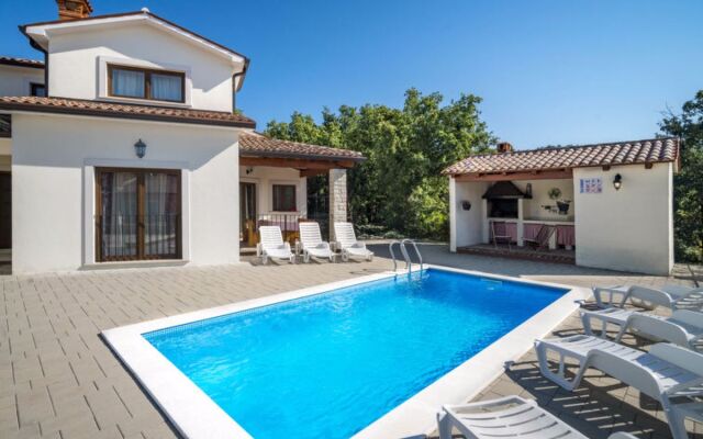 House Dorijano Porrentruy