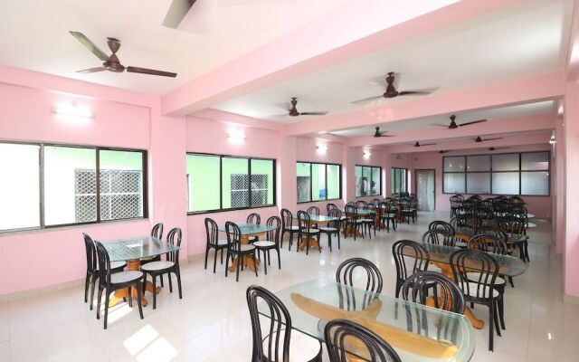 OYO 22068 Sagar Kinare