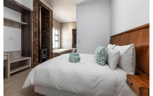 Sandune Lodge