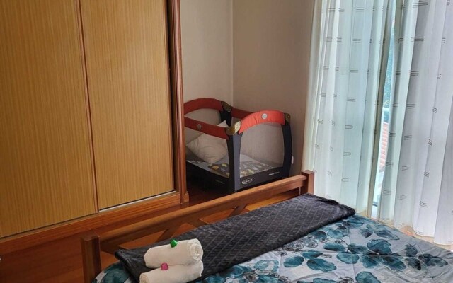 Charming 2-bed House in Ponta Delgada