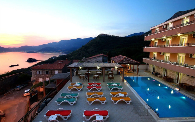 Apartments Djurasevic