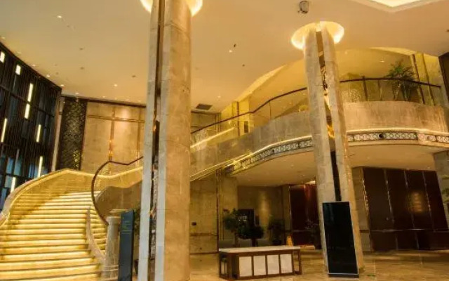 Phoenix  Hotel