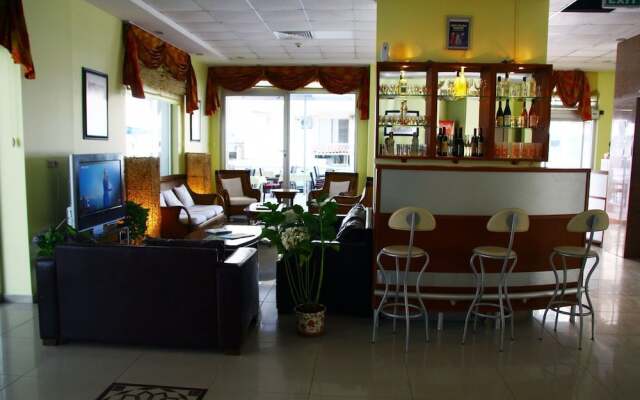 Isik Otel