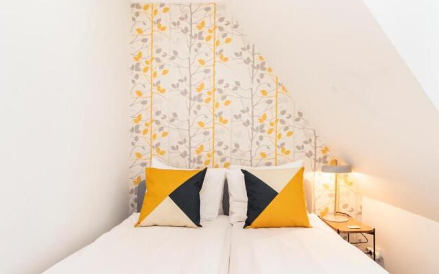 Rossio Sunny City View