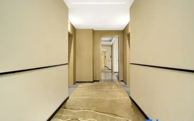 Jingdu Exquisite Hotel ( Xiangyang Xingfu Road Railway Station)