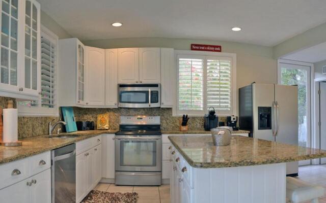 Central - Edgemere 738