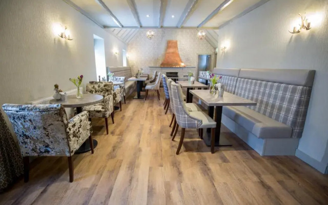 The Stair Arms Hotel