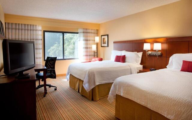 Courtyard by Marriott Sacramento Airport Natomas