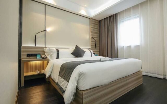 Xana Lite Beijing Shunyi Metro Station