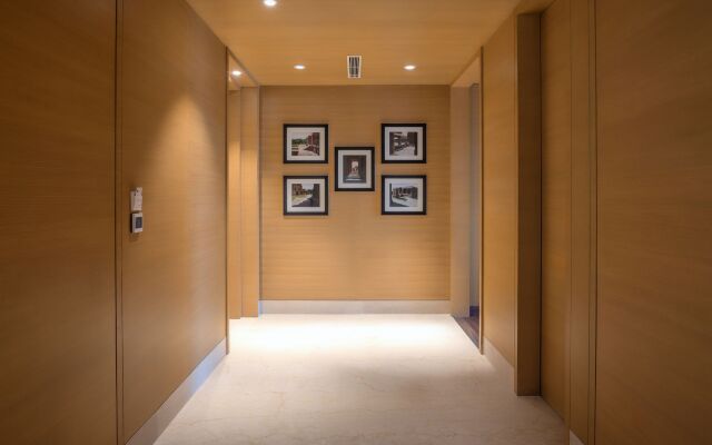 Feathers - A Radha Hotel