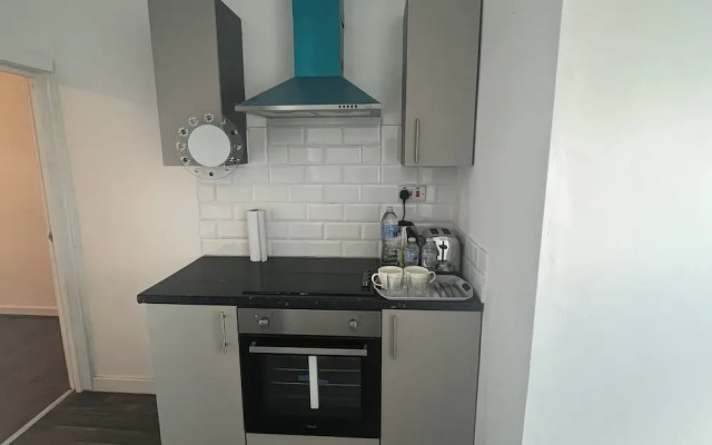 Oak Tree Lane Luxury Apartment in Birmingham