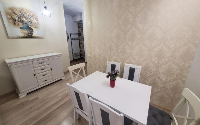 Morii Lake Apartment