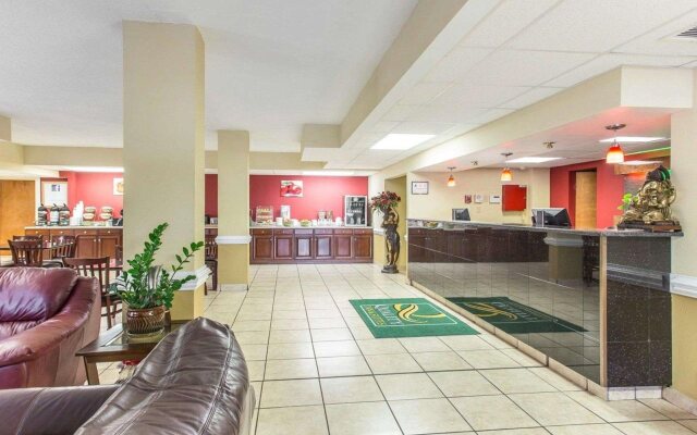 Clarion Pointe Statesville