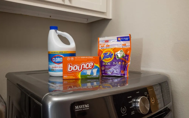 Scottsdale 83rd Row 4 Bedroom Townhouse by RedAwning