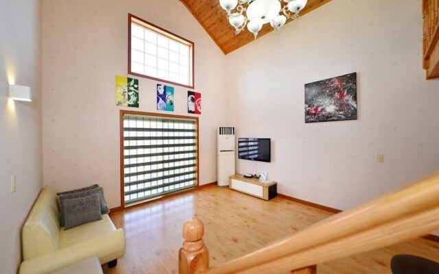 Yangyang Amigas Pension