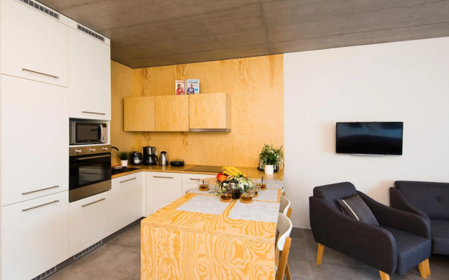 Residence Trafick