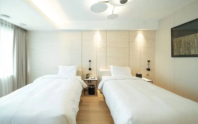 Hotel Eliena Seoul Gangnam