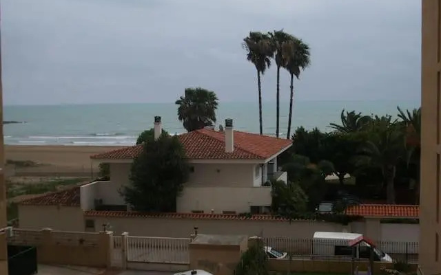 Apartamento estudio en playa Puig