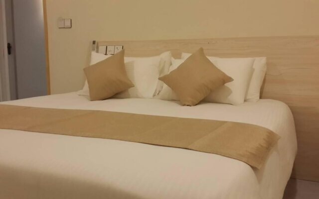South Ari Inn
