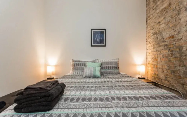 Handsome Mccormick 3bd-2ba Loft