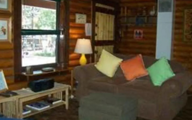 RedAwning Snug as a Bug