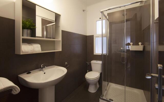 CERVANTES Apartment 25 2BT 2BR