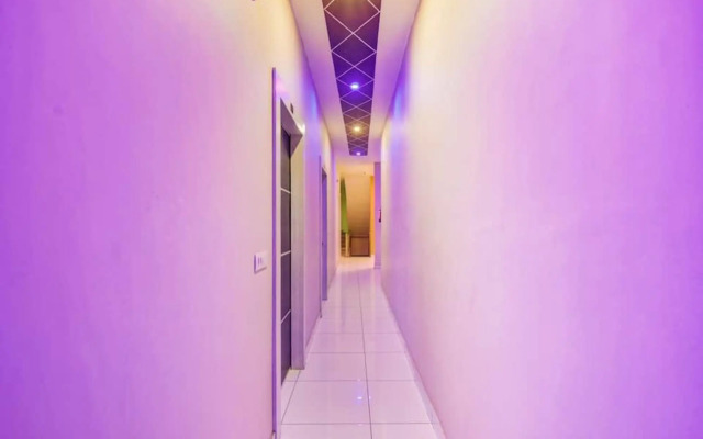 Hotel Sarovar by OYO Rooms