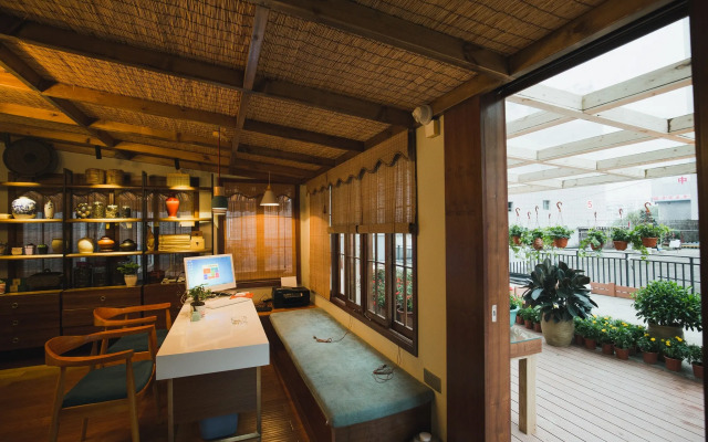 Rongxi Inn