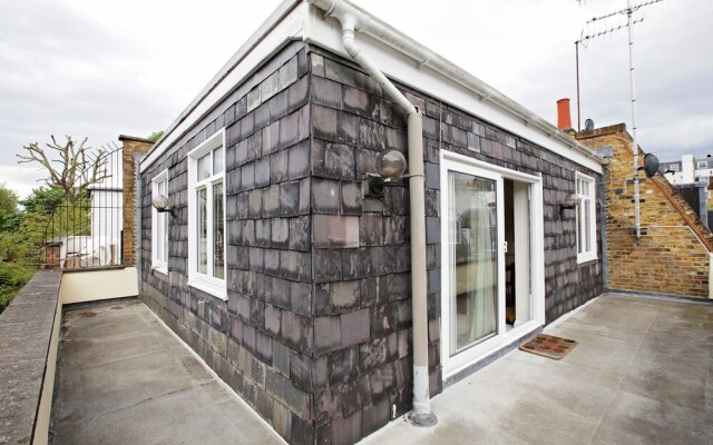 Quiet Historic Mews- Hyde Park