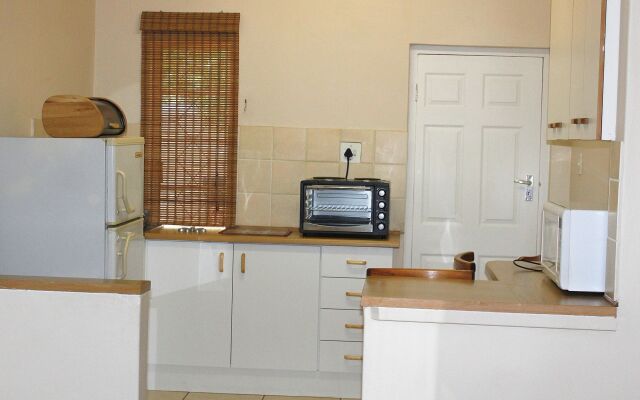 African Aquila Lodge