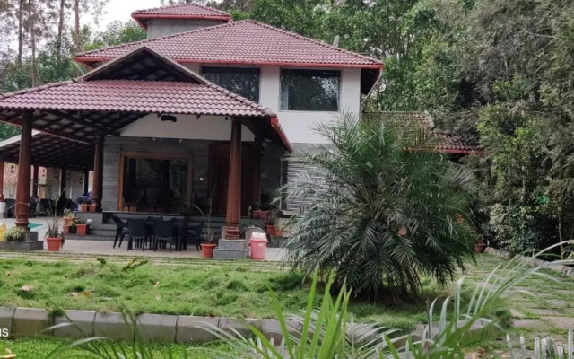 The Coffee Castle Villa