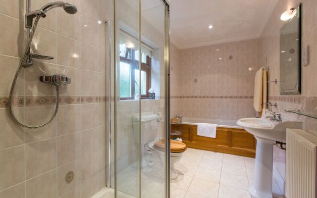 Ael Y Bryn Bed and Breakfast