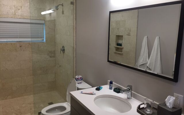 2 Bedroom Bungalow-Style Villa