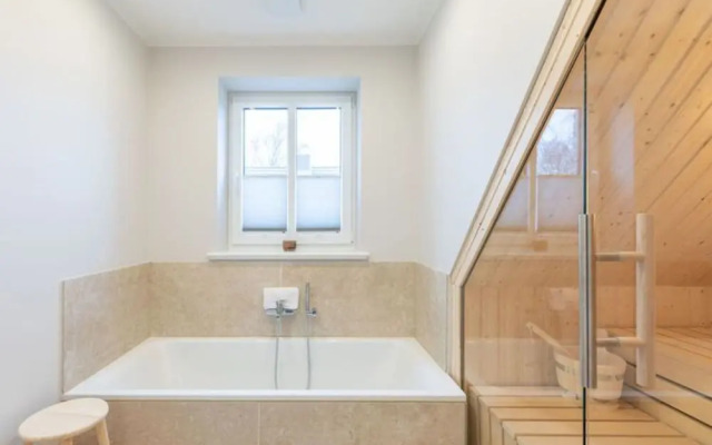 Moderne Doppelhaushalfte in Niebull