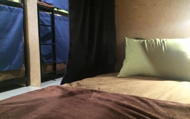 The Pillows Backpackers Inn