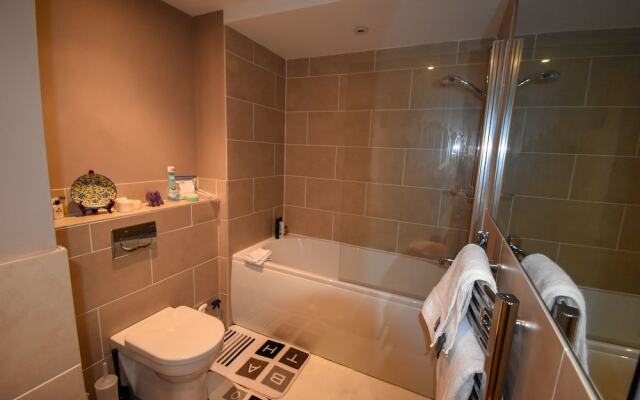 Central Kendal Deluxe
