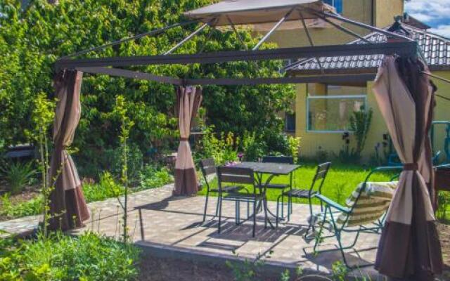 Alexandrovskaya Usadba