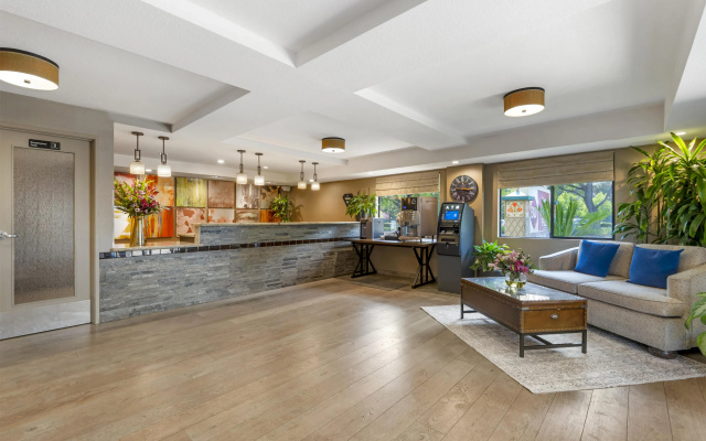 Best Western Plus Anaheim Inn